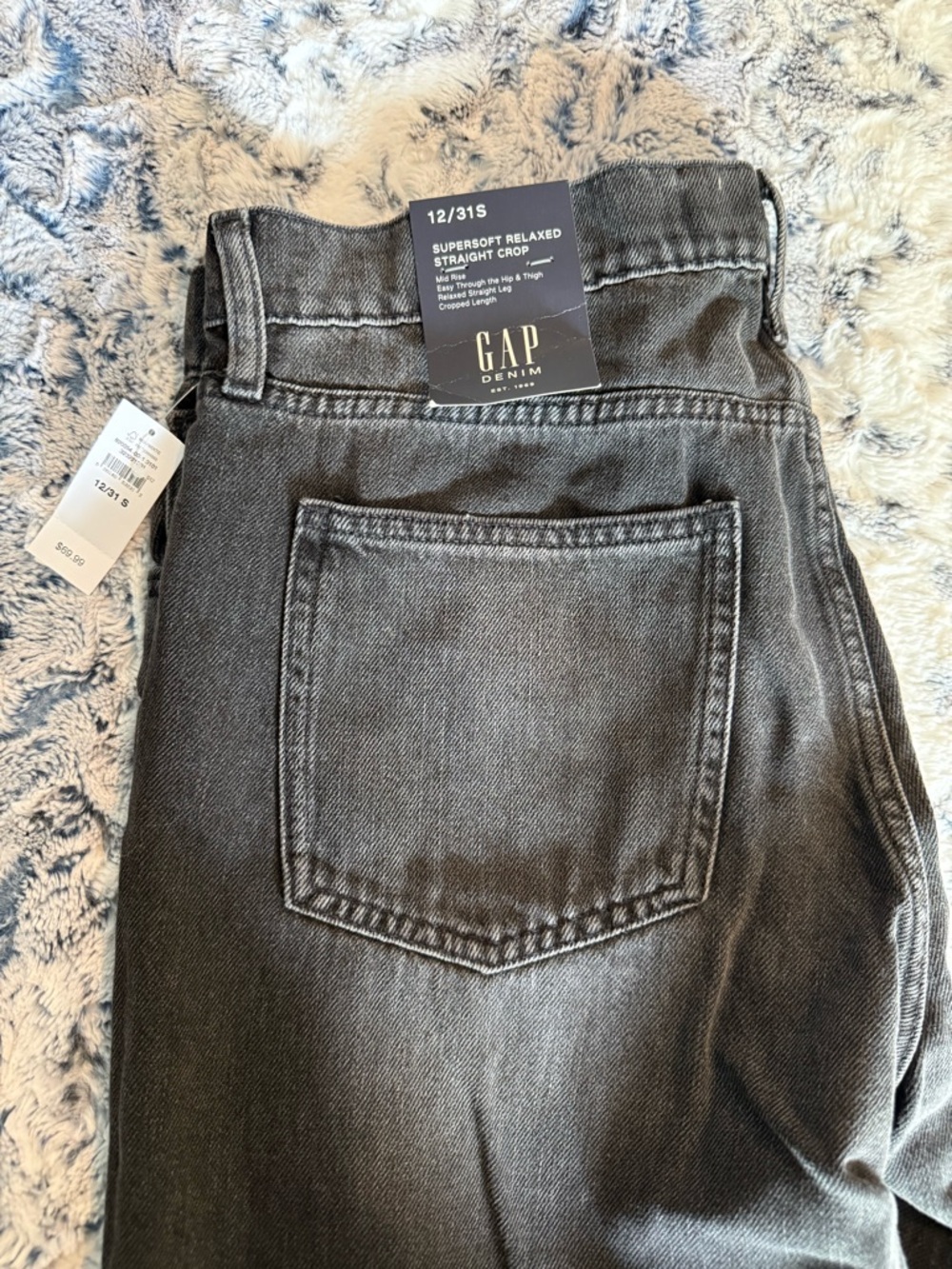 GAP Men's Supersoft Relaxed Straight Crop Jeans - Charcoal Black Wash